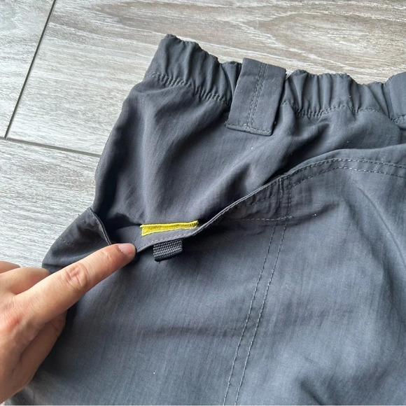 Eddie Bauer Nylon Convertible Hiking Pants - Picture 12 of 14